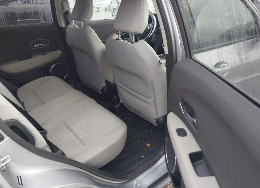 Photo 8 of 2019 Honda Hr-v EX (VIN 3CZRU6H5XKM743189)