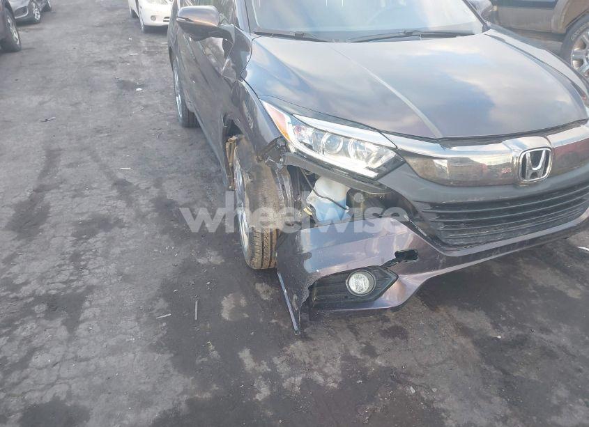 Photo 6 of 2020 Honda Hr-v AWD EX (VIN 3CZRU6H5XLM730122)