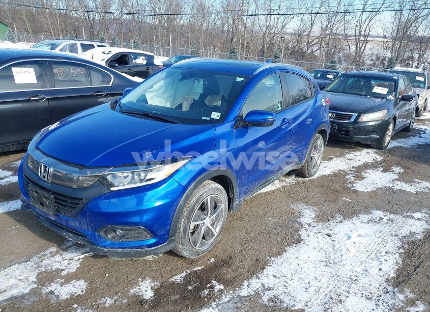 Photo 2 of 2021 Honda Hr-v AWD EX (VIN 3CZRU6H5XMM753613)