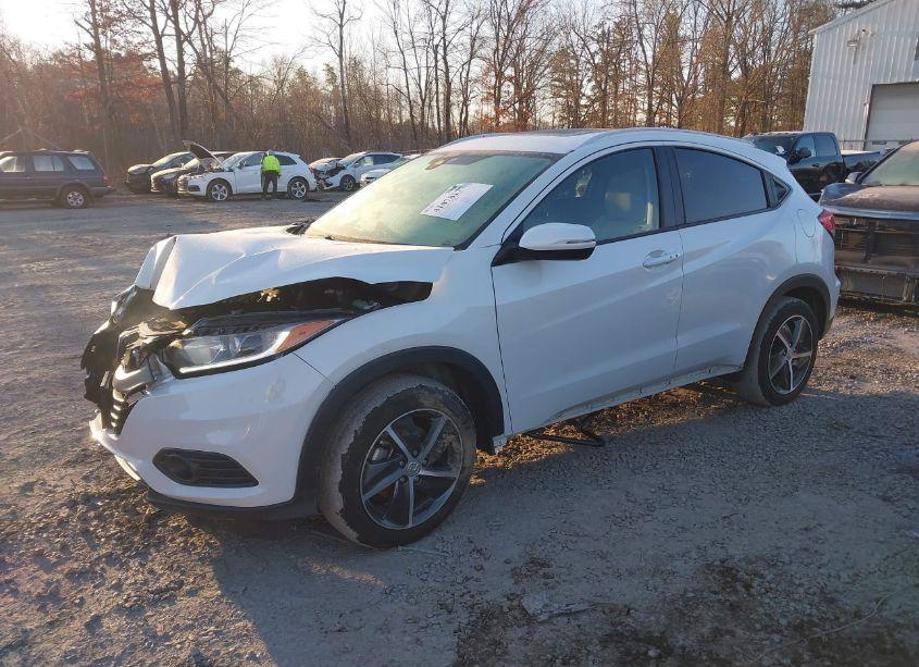 Photo 2 of 2021 Honda Hr-v AWD EX (VIN 3CZRU6H5XMM756818)