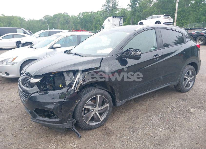 Photo 2 of 2022 Honda Hr-v AWD EX (VIN 3CZRU6H5XNM710360)