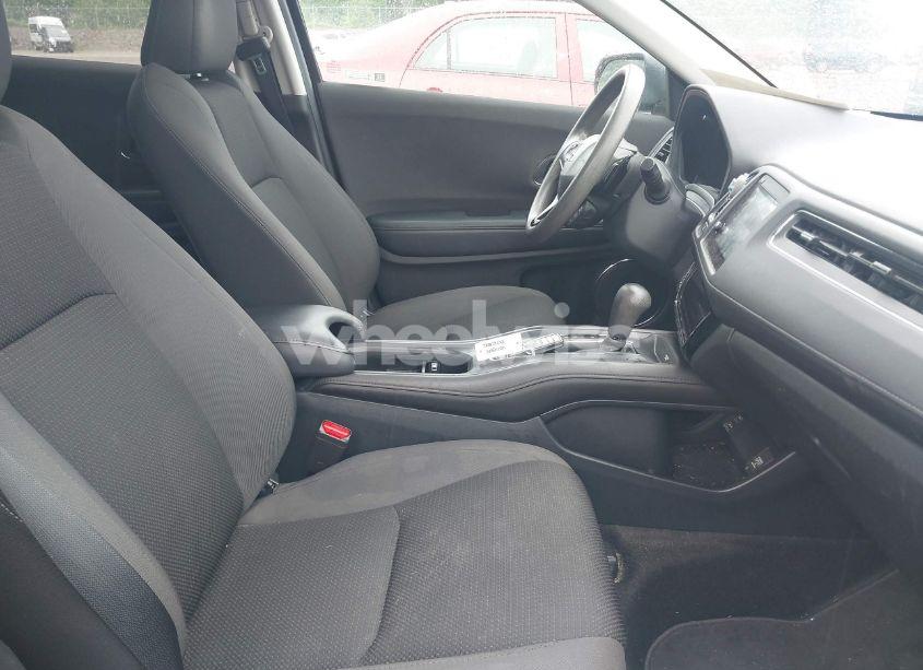 Photo 5 of 2022 Honda Hr-v AWD EX (VIN 3CZRU6H5XNM710360)