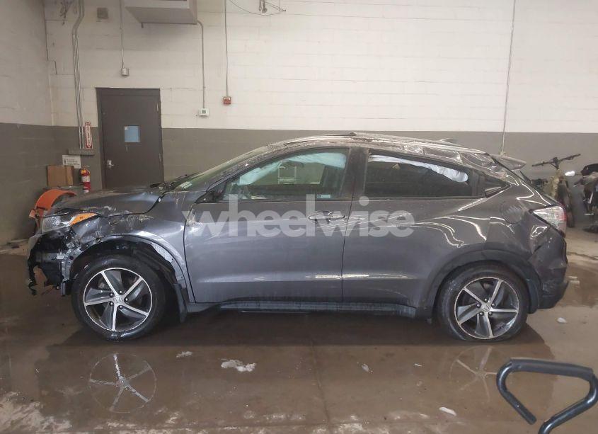 Photo 15 of 2022 Honda Hr-v AWD EX (VIN 3CZRU6H5XNM754083)