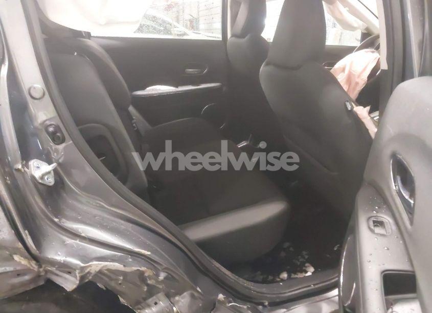 Photo 8 of 2022 Honda Hr-v AWD EX (VIN 3CZRU6H5XNM754083)