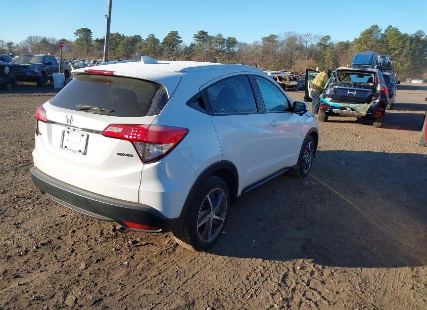 Photo 4 of 2022 Honda Hr-v AWD EX (VIN 3CZRU6H5XNM759736)