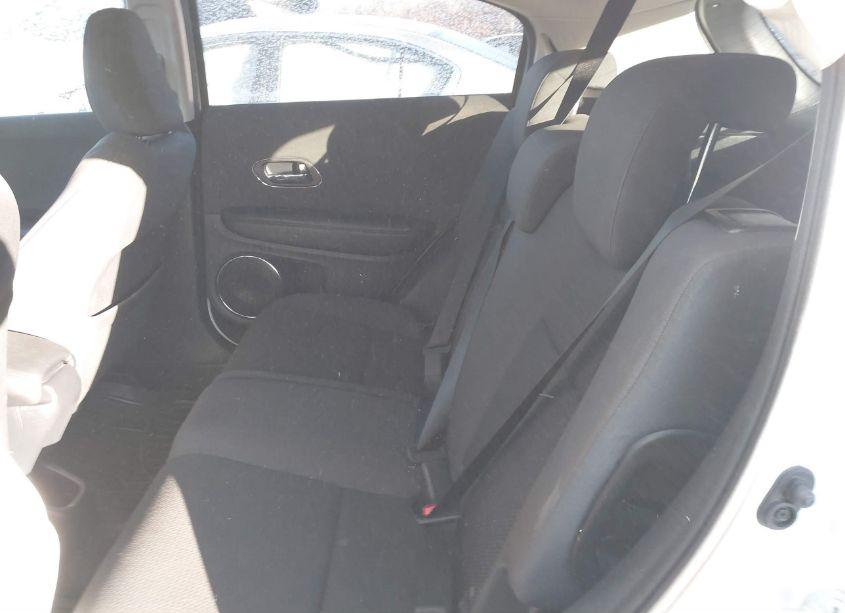 Photo 8 of 2022 Honda Hr-v AWD EX (VIN 3CZRU6H5XNM759736)