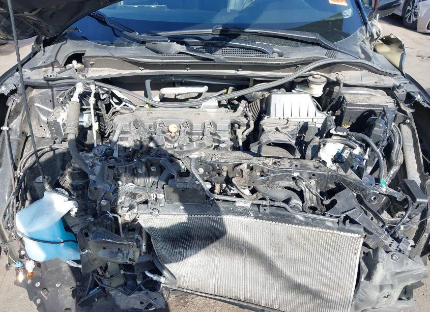 Photo 10 of 2021 Honda Hr-v AWD EX-L (VIN 3CZRU6H70MM729600)