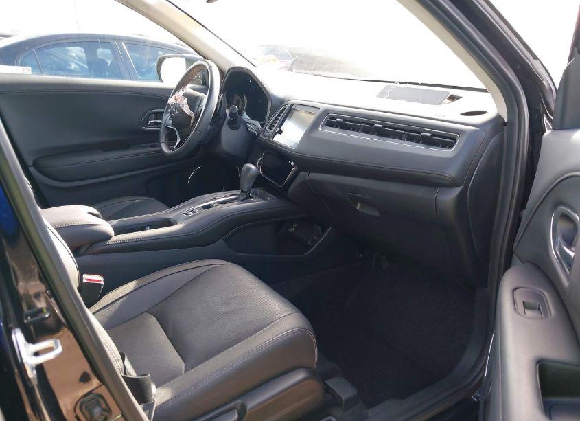 Photo 5 of 2021 Honda Hr-v AWD EX-L (VIN 3CZRU6H70MM729600)