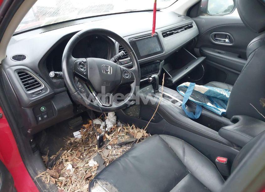 Photo 5 of 2018 Honda Hr-v EX-L (VIN 3CZRU6H71JM705754)