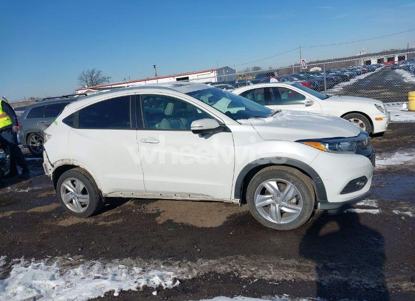 Photo 13 of 2019 Honda Hr-v EX-L (VIN 3CZRU6H71KM721096)