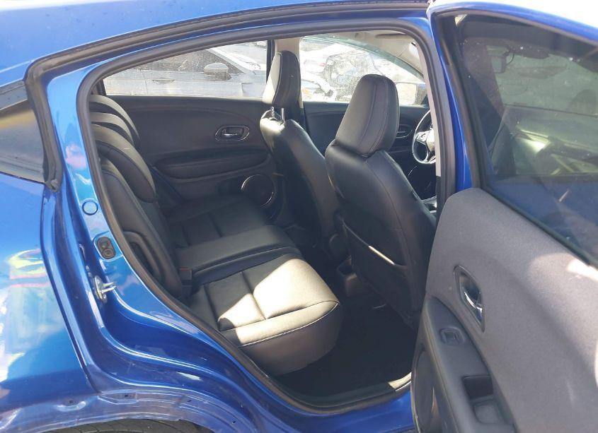 Photo 8 of 2021 Honda Hr-v AWD EX-L (VIN 3CZRU6H71MM703376)