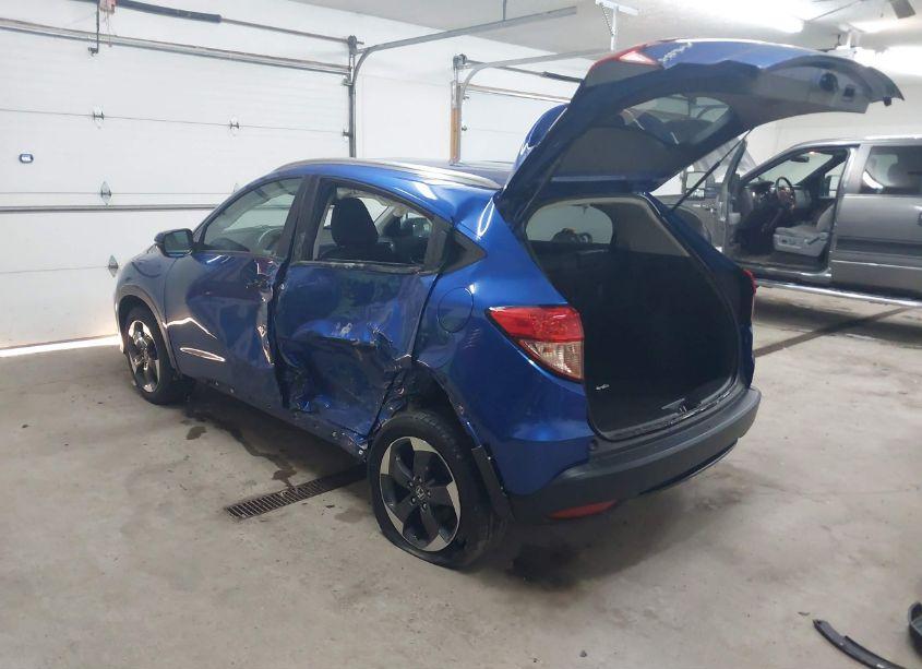Photo 3 of 2018 Honda Hr-v EX-L (VIN 3CZRU6H72JM721297)