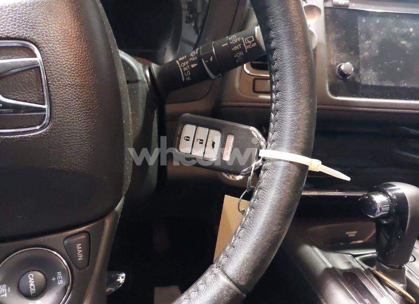 Photo 11 of 2019 Honda Hr-v EX-L (VIN 3CZRU6H72KM716506)