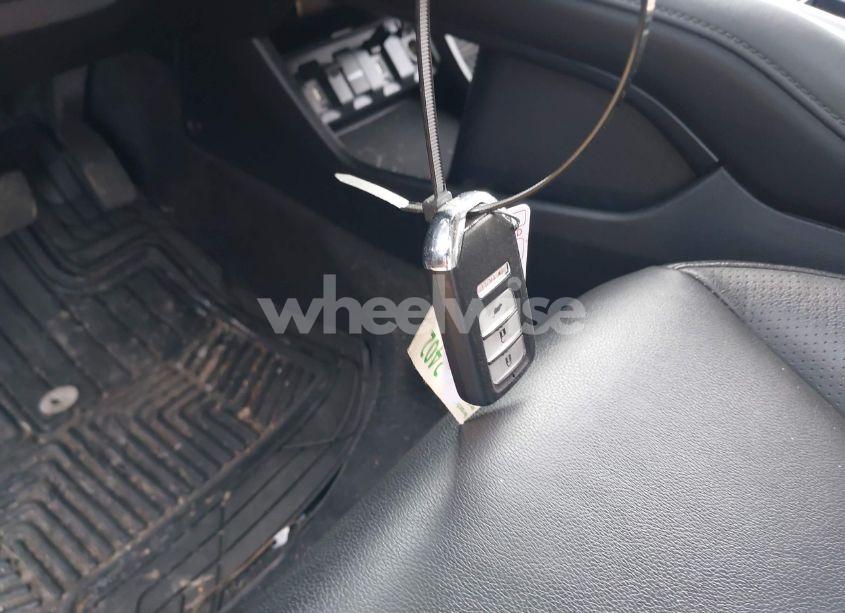 Photo 11 of 2017 Honda Hr-v EX-L (VIN 3CZRU6H73HM716894)