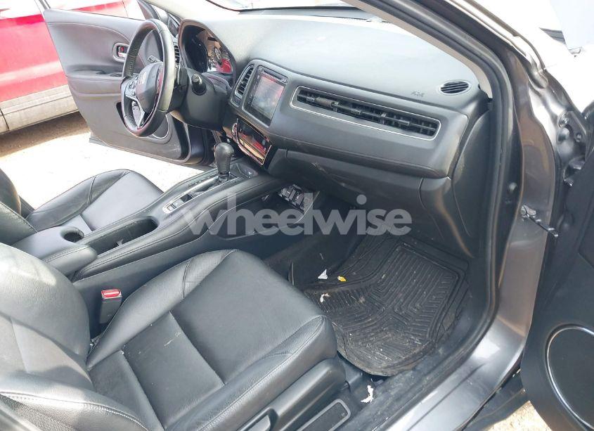 Photo 5 of 2017 Honda Hr-v EX-L (VIN 3CZRU6H73HM716894)