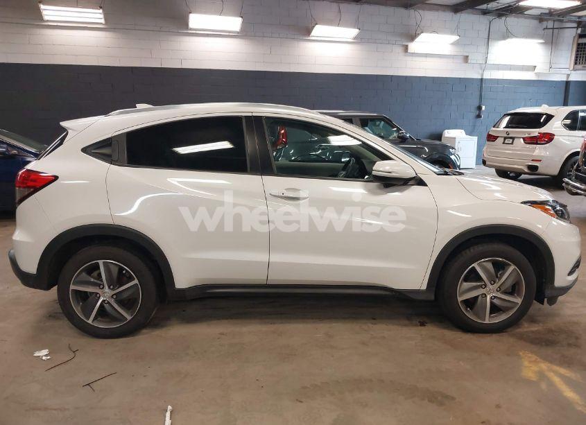 Photo 13 of 2022 Honda Hr-v AWD EX-L (VIN 3CZRU6H73NM738714)