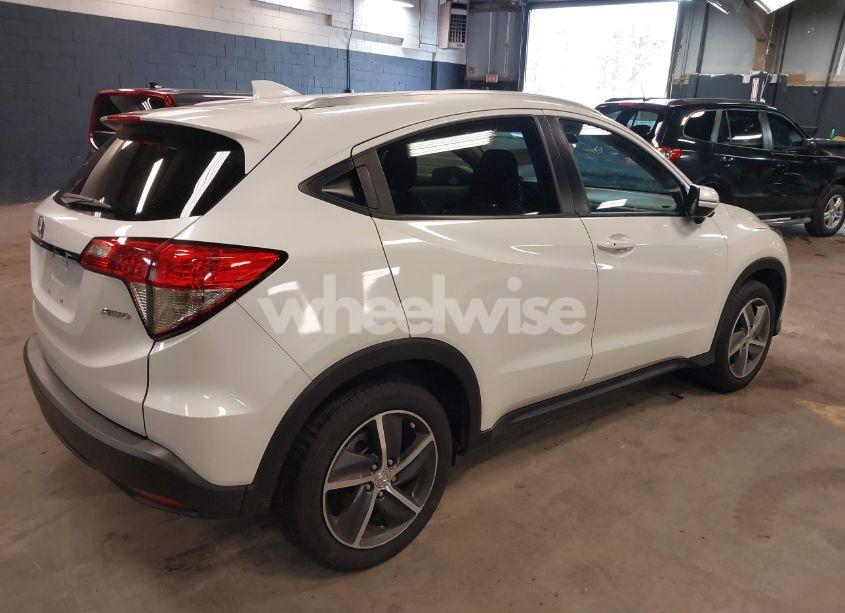 Photo 4 of 2022 Honda Hr-v AWD EX-L (VIN 3CZRU6H73NM738714)
