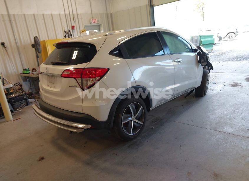 Photo 4 of 2022 Honda Hr-v AWD EX-L (VIN 3CZRU6H73NM758171)