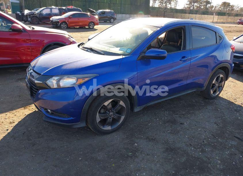 Photo 2 of 2018 Honda Hr-v EX-L (VIN 3CZRU6H74JM705814)