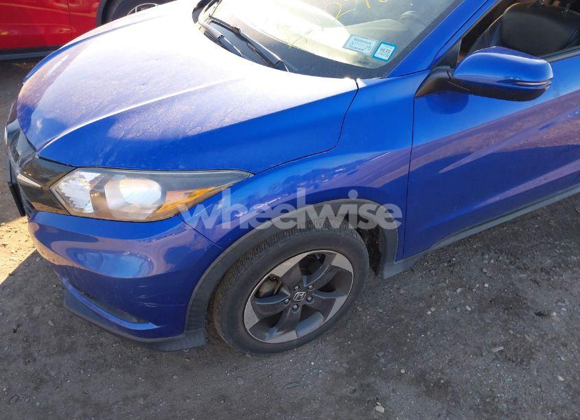 Photo 6 of 2018 Honda Hr-v EX-L (VIN 3CZRU6H74JM705814)