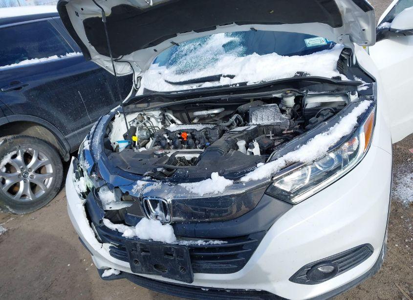 Photo 10 of 2019 Honda Hr-v EX-L (VIN 3CZRU6H75KM719786)