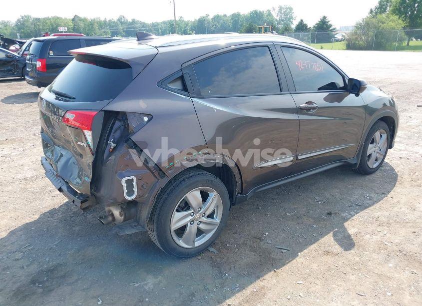 Photo 4 of 2019 Honda Hr-v EX-L (VIN 3CZRU6H75KM725703)