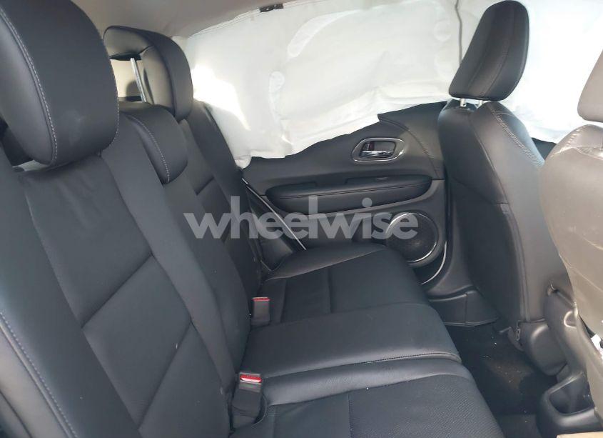 Photo 8 of 2022 Honda Hr-v AWD EX-L (VIN 3CZRU6H75NM719002)