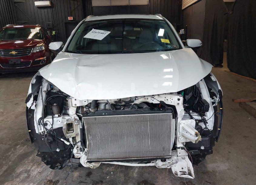 Photo 6 of 2018 Honda Hr-v EX-L (VIN 3CZRU6H76JM719911)