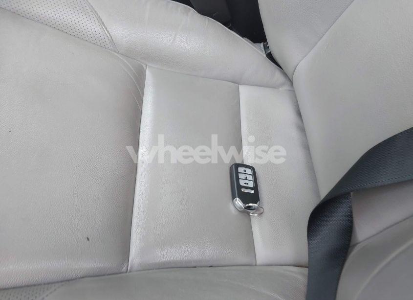 Photo 11 of 2016 Honda Hr-v EX-L (VIN 3CZRU6H77GM757253)