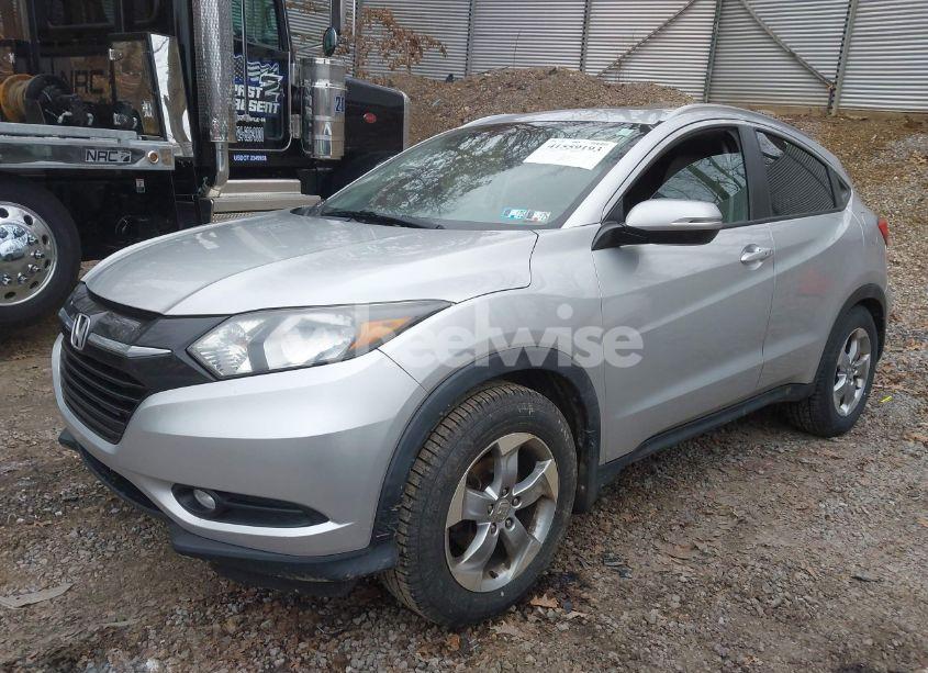 Photo 2 of 2016 Honda Hr-v EX-L (VIN 3CZRU6H77GM757253)