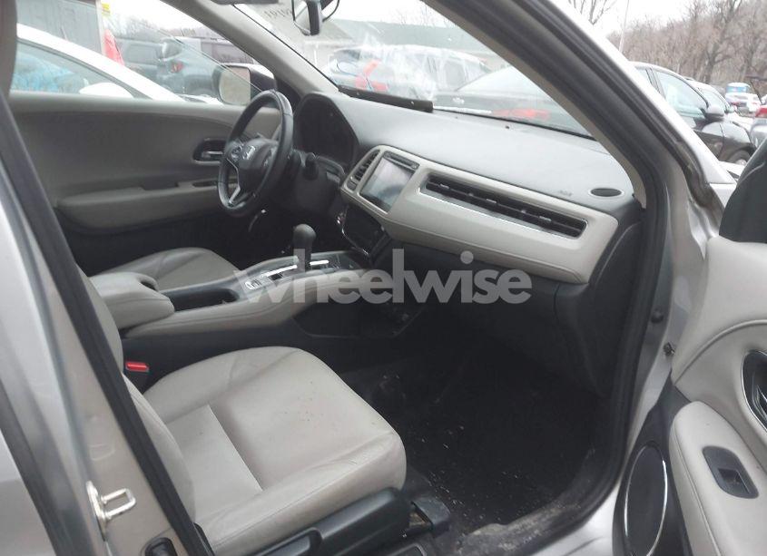 Photo 5 of 2016 Honda Hr-v EX-L (VIN 3CZRU6H77GM757253)