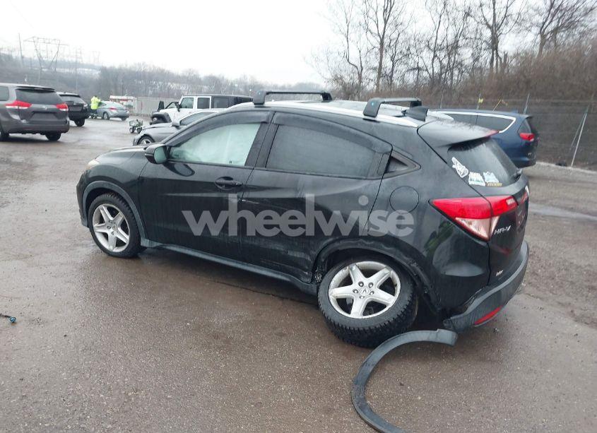 Photo 3 of 2018 Honda Hr-v EX-L (VIN 3CZRU6H77JM704902)