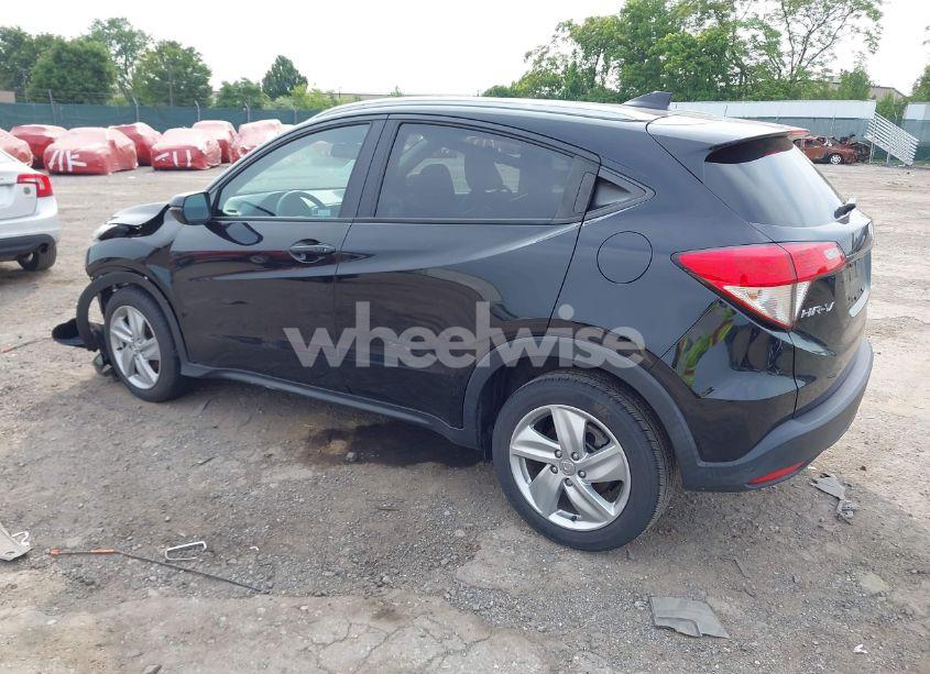 Photo 3 of 2019 Honda Hr-v EX-L (VIN 3CZRU6H77KM706327)