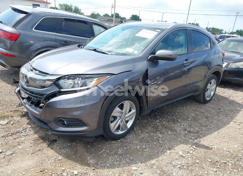 Photo 2 of 2019 Honda Hr-v EX-L (VIN 3CZRU6H77KM709535)