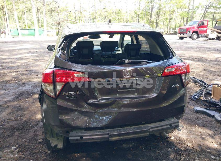 Photo 6 of 2020 Honda Hr-v AWD EX-L (VIN 3CZRU6H77LM735585)