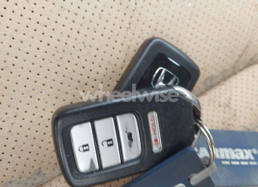 Photo 11 of 2019 Honda Hr-v EX-L (VIN 3CZRU6H78KM718809)