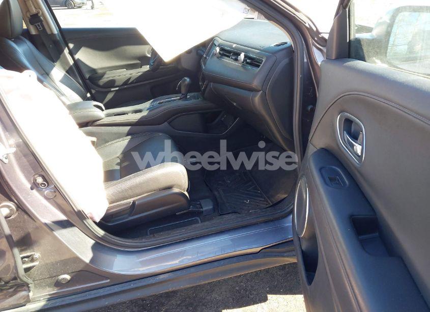 Photo 5 of 2022 Honda Hr-v AWD EX-L (VIN 3CZRU6H78NM731354)