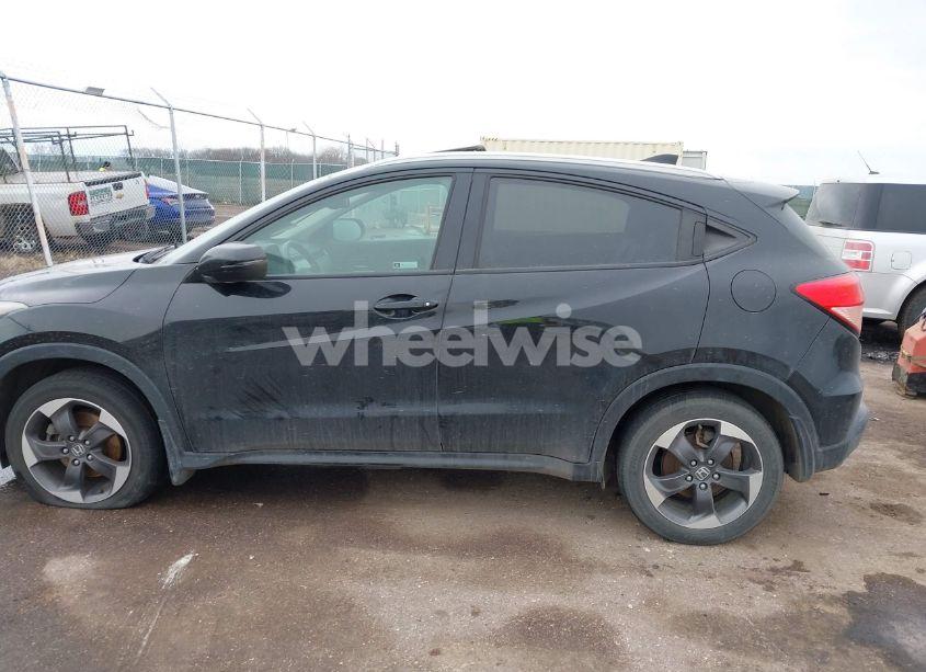 Photo 13 of 2018 Honda Hr-v EX-L (VIN 3CZRU6H79JM716131)