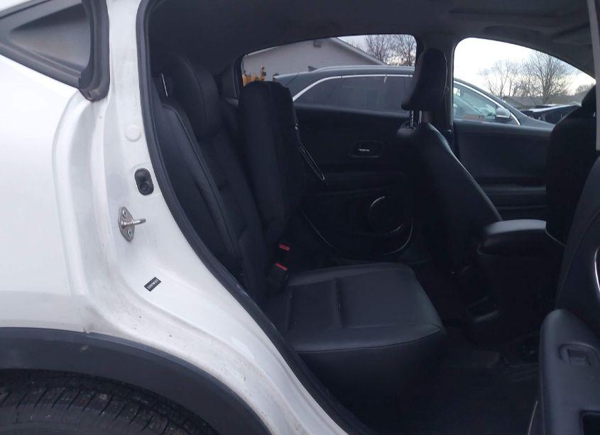 Photo 8 of 2019 Honda Hr-v EX-L (VIN 3CZRU6H79KM730175)