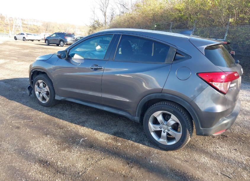 Photo 3 of 2016 Honda Hr-v EX-L (VIN 3CZRU6H7XGM725168)