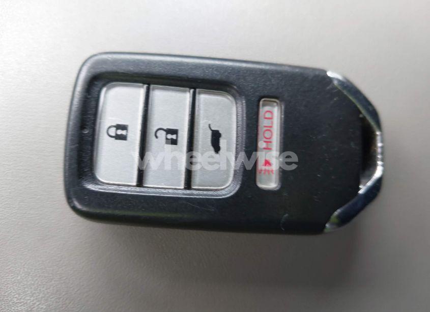 Photo 11 of 2017 Honda Hr-v (VIN 3CZRU6H7XHM702894)