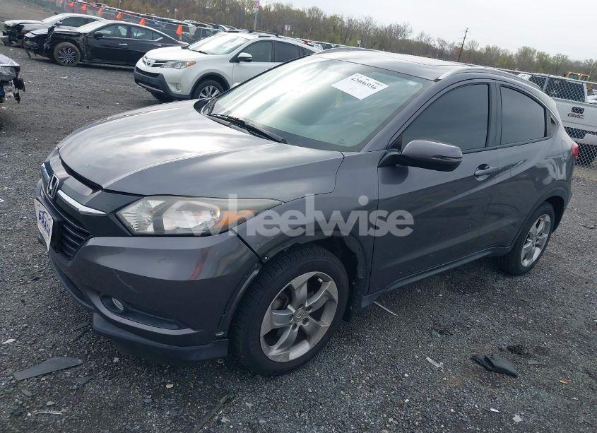 Photo 2 of 2017 Honda Hr-v EX-L (VIN 3CZRU6H7XHM715855)