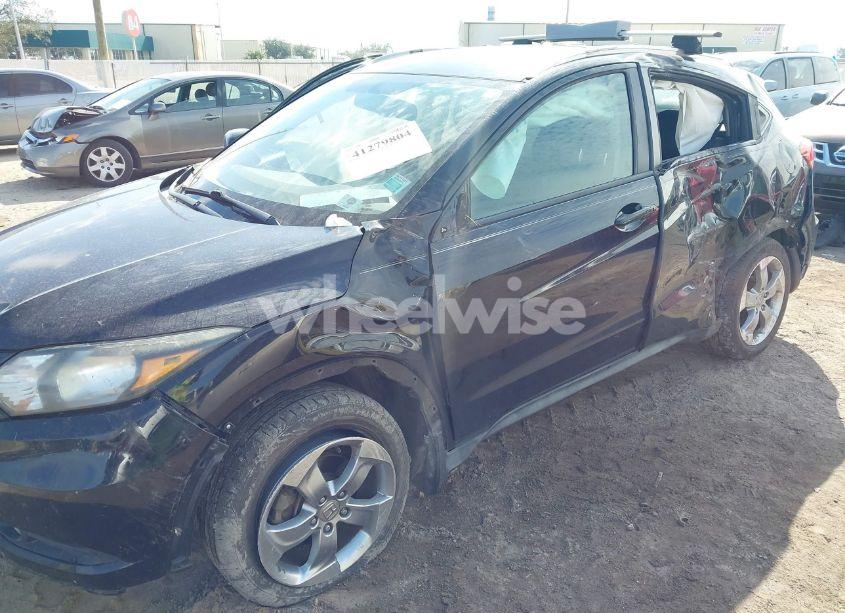 Photo 6 of 2017 Honda Hr-v EX-L (VIN 3CZRU6H7XHM722059)