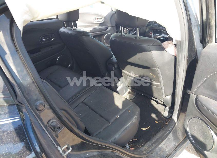 Photo 8 of 2017 Honda Hr-v EX-L (VIN 3CZRU6H7XHM722059)