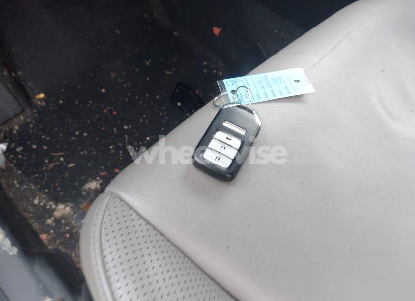 Photo 11 of 2018 Honda Hr-v EX-L (VIN 3CZRU6H7XJM703324)