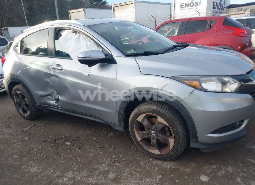 Photo 13 of 2018 Honda Hr-v EX-L (VIN 3CZRU6H7XJM703324)