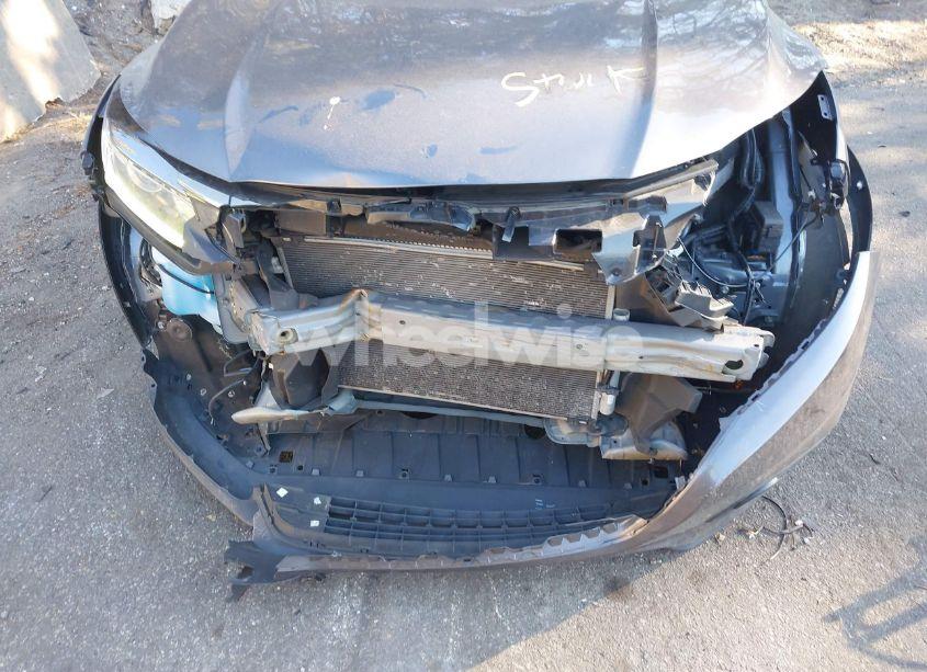 Photo 6 of 2022 Honda Hr-v AWD EX-L (VIN 3CZRU6H7XNM731369)