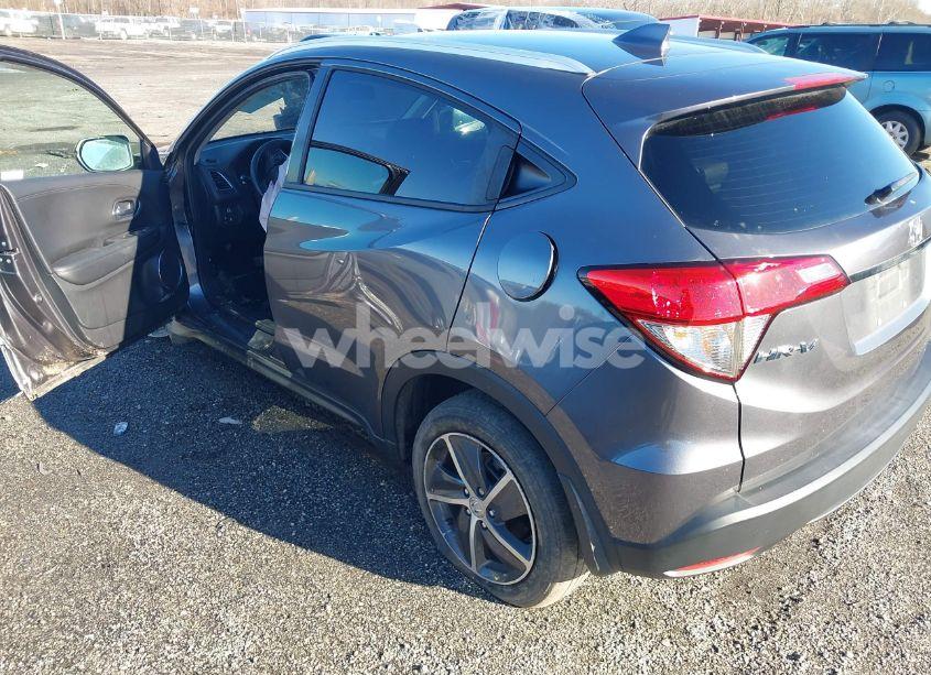 Photo 3 of 2022 Honda Hr-v AWD EX-L (VIN 3CZRU6H7XNM742713)