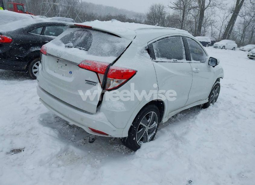 Photo 4 of 2019 Honda Hr-v TOURING (VIN 3CZRU6H92KM730472)