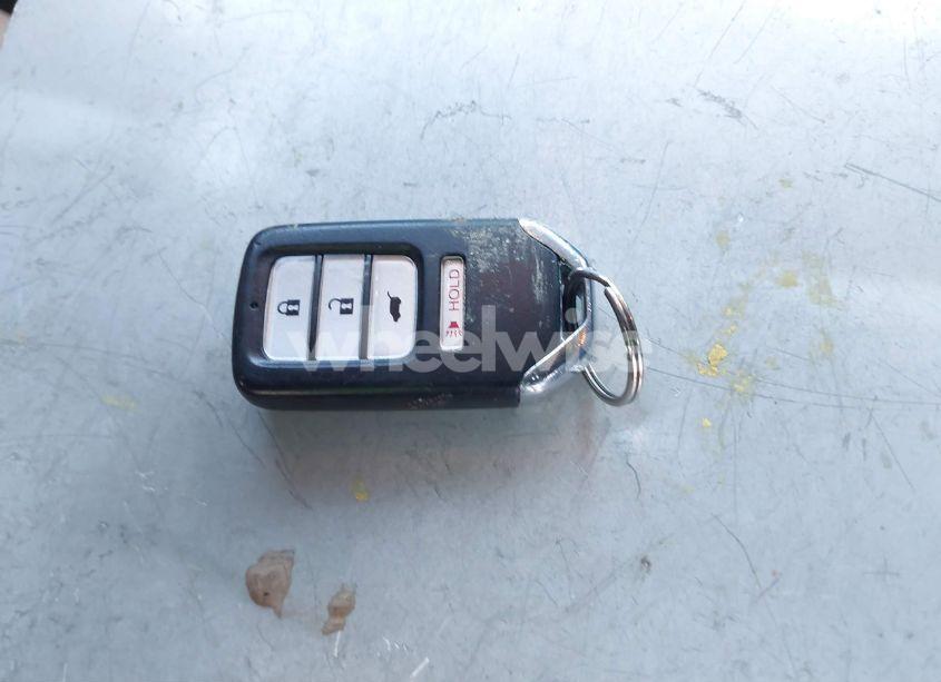 Photo 11 of 2019 Honda Hr-v TOURING (VIN 3CZRU6H94KM710952)